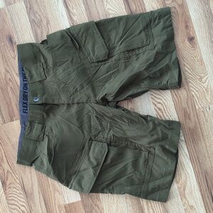 Men's Duluth Flex Dry on the Fly Cargo Shorts, Green, Size 32